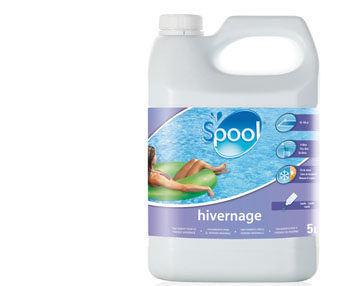 Tratamiento de invierno para el agua de la piscina